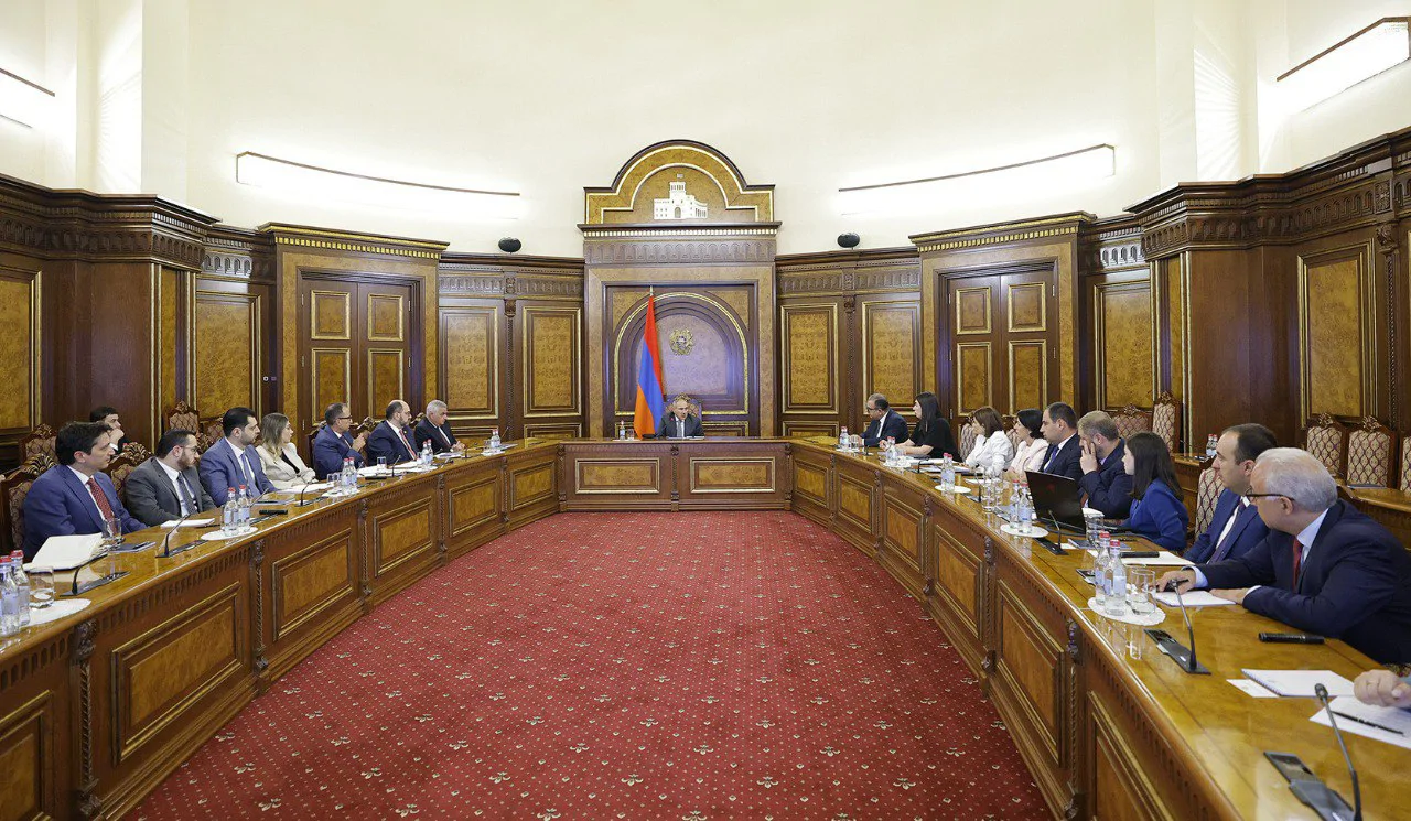 Пашинян обсудил новую систему стратегического управления