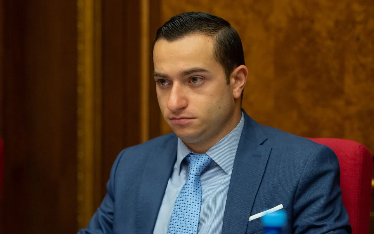 Fake Pre-Election Messages Circulate in Vagharshapat