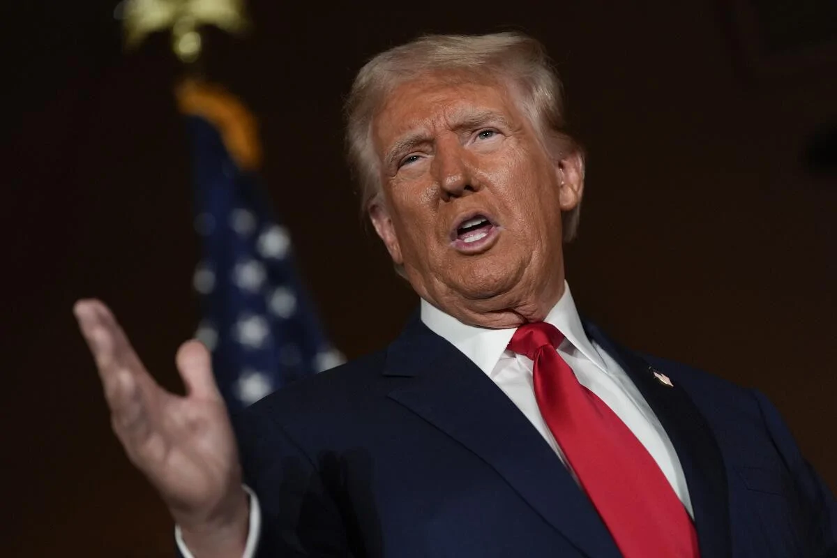 Трамп угрожает Соросу обвинениями по закону RICO