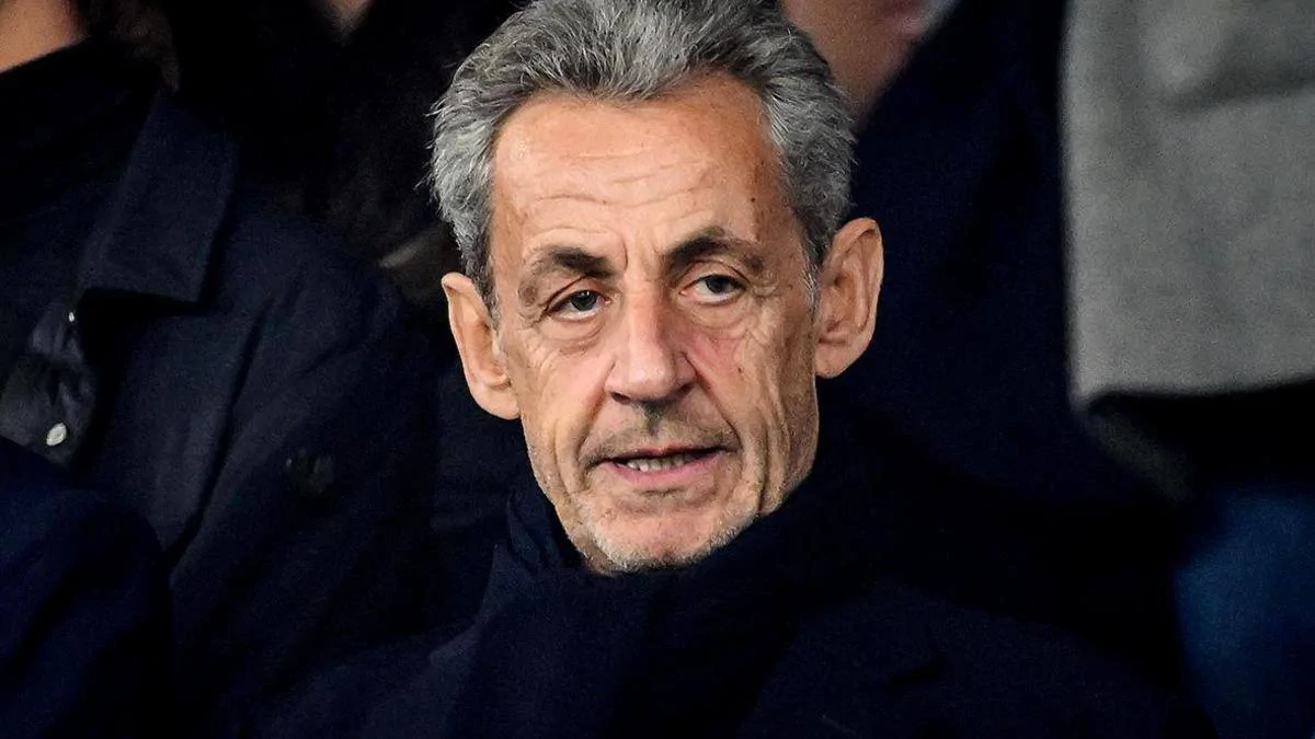 Սարկոզին ազատ է արձակվել. բանտի փոխարեն՝ էլեկտրոնային ապարանջան