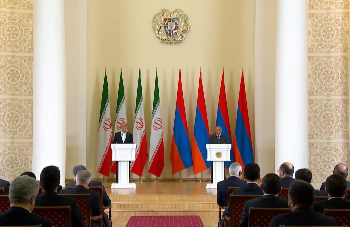 Armenia and Iran Agree to Build Second Border Bridge
