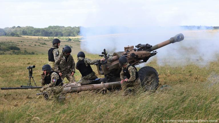 Удары по Украине: 18 погибших в Каменском и Запорожье