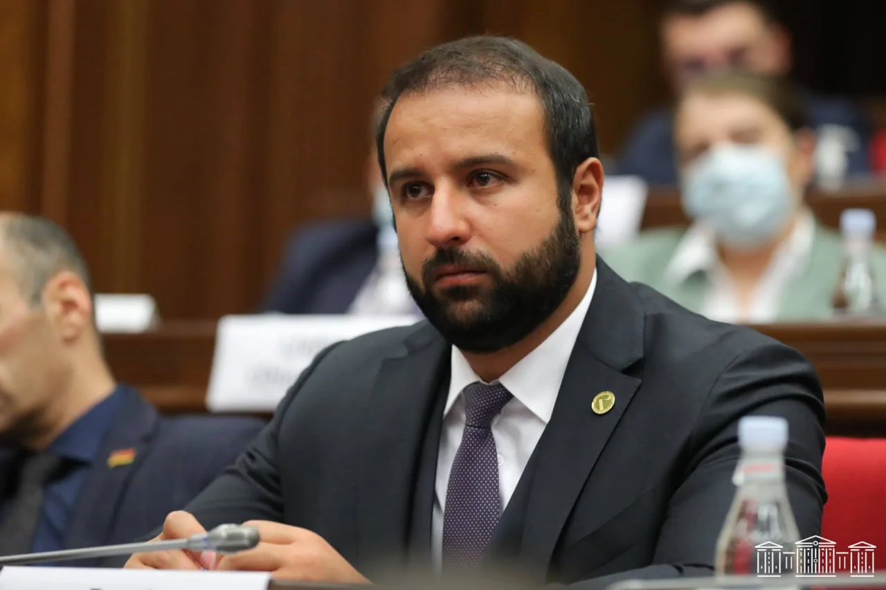 Միջադեպ ԱԺ փակ նիստում. ինչո՞ւ է հեռացել Հայկ Սարգսյանը