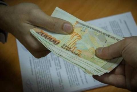 Пособия по нетрудоспособности и материнству: без заявления