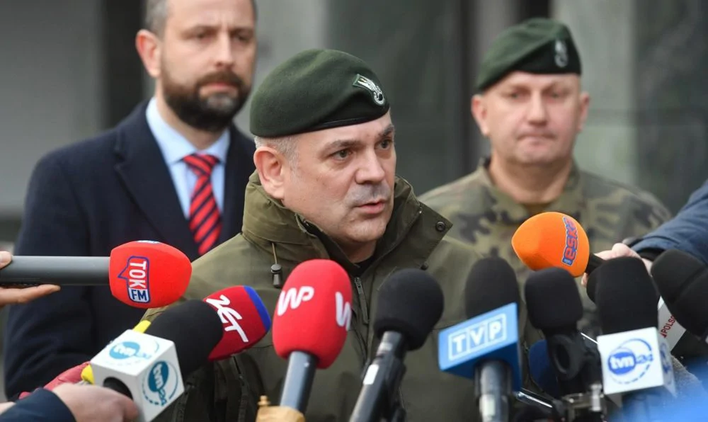 Глава Генштаба Польши: "Враг готовится к войне"