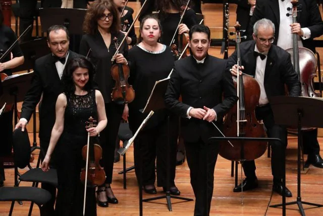 Armenian Philharmonic Performs in Iran After 25-Year Hiatus