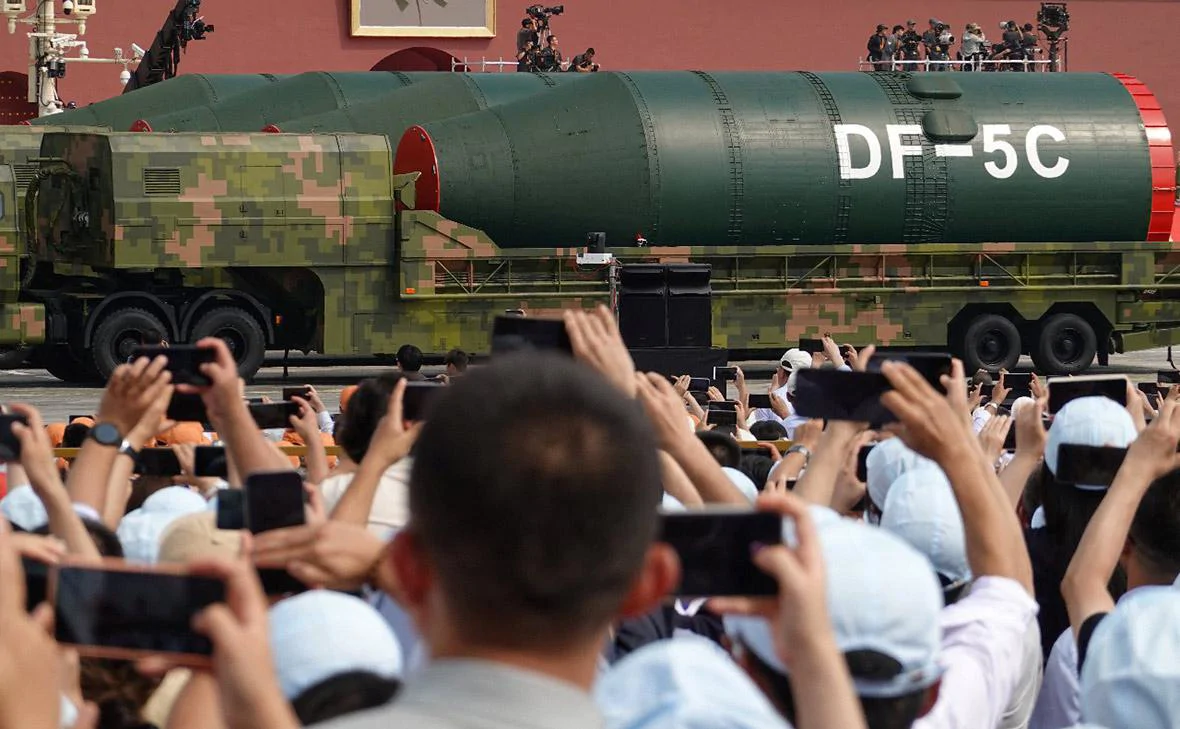 DF-5C: Китай представил новую межконтинентальную ракету