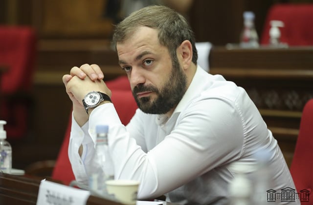 Gas Truck Buildup on Georgia Border Will Be Resolved: Papoyan
