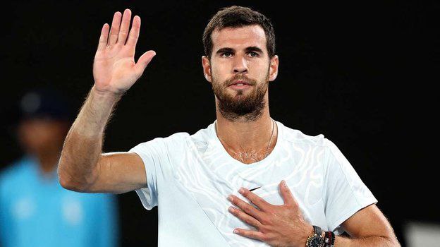 Karen Khachanov Advances to Wimbledon Quarterfinals