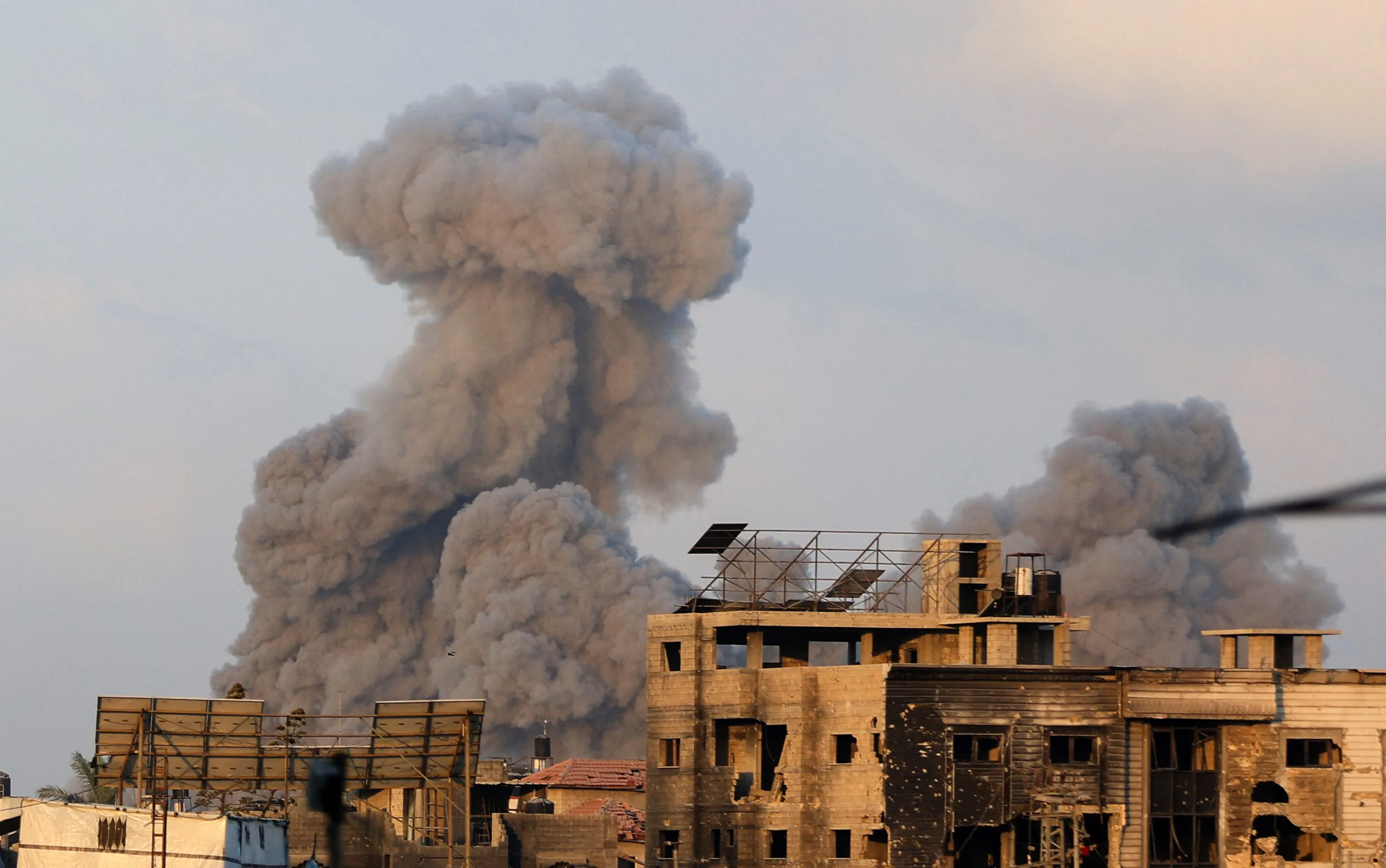 IDF Begins Offensive on Gaza City, Controls Outskirts