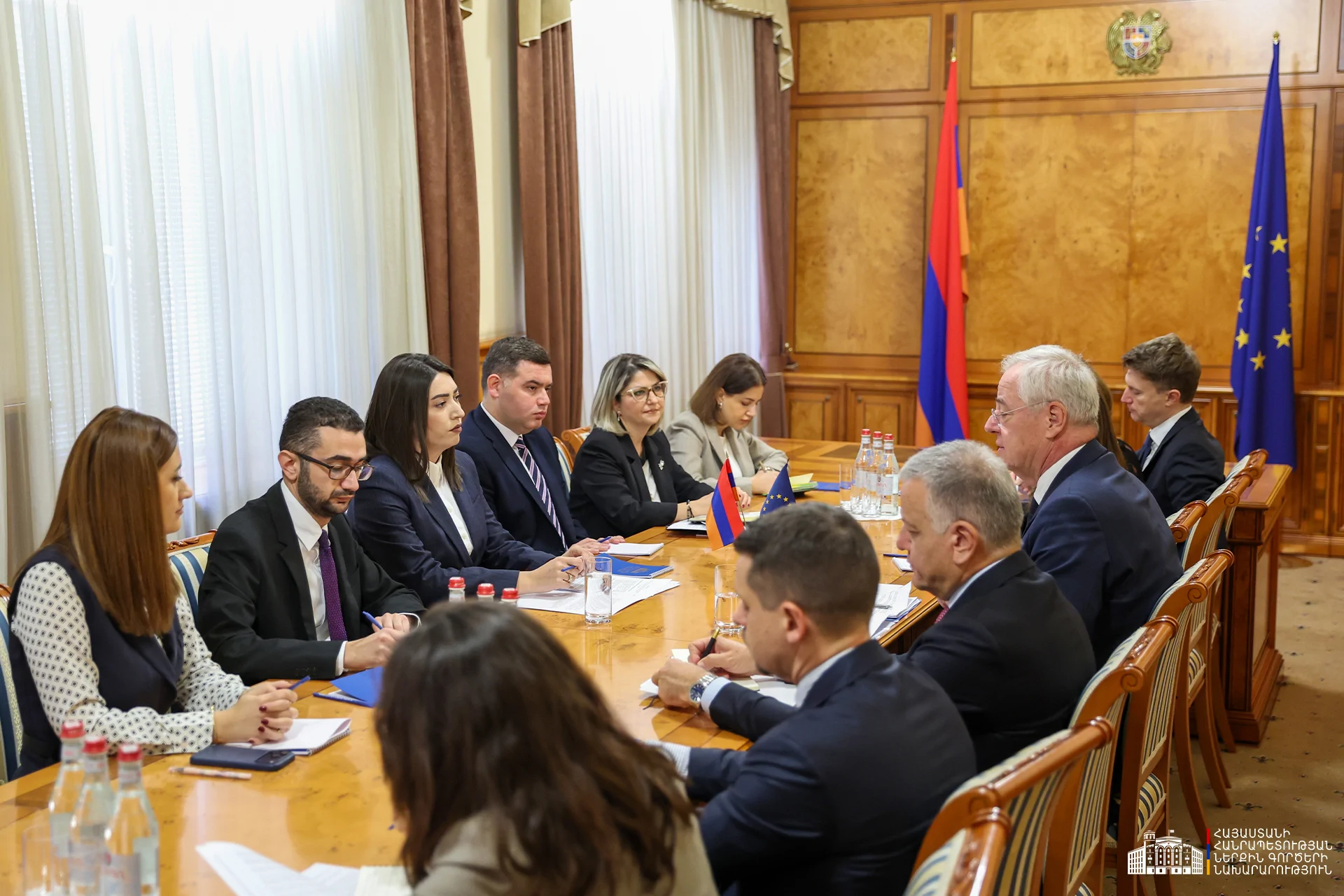 ԵՄ-ն Հայաստանին է փոխանցել վիզաների ազատականացման ծրագիրը