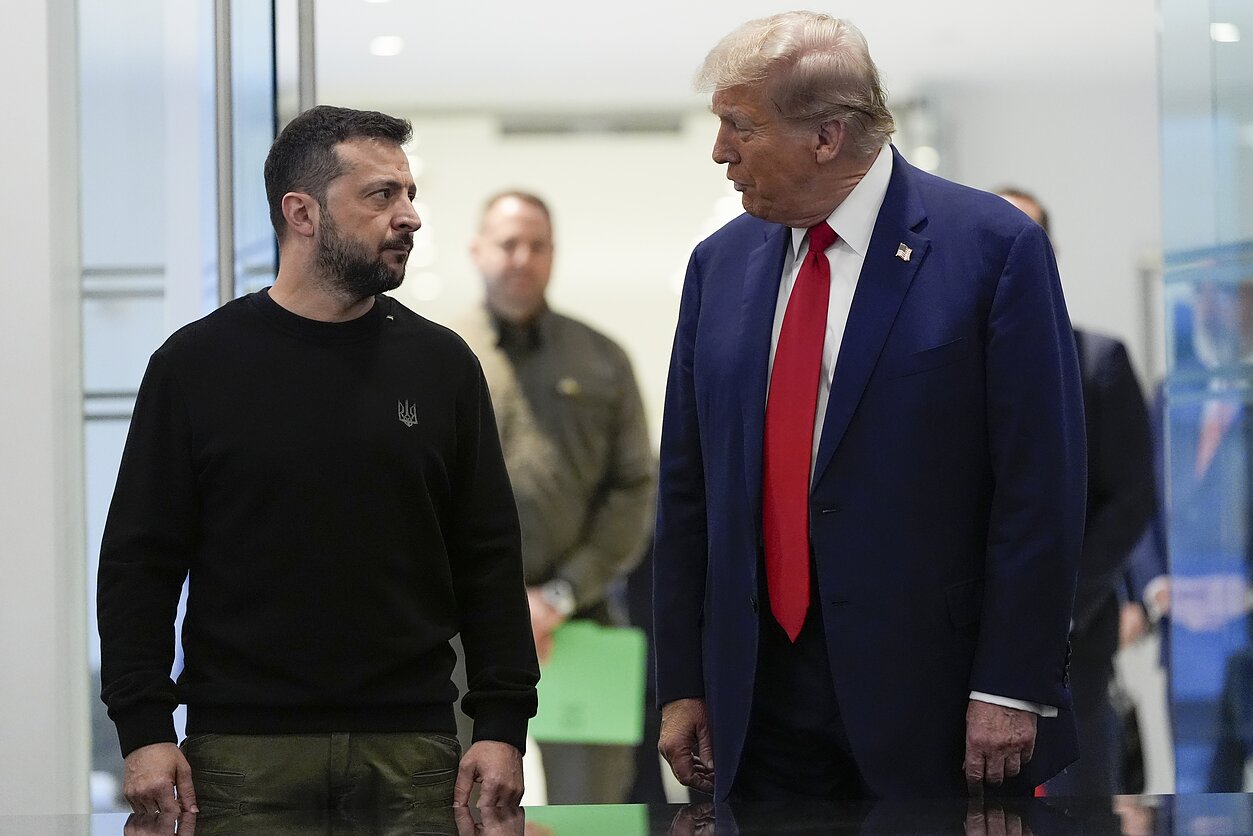 Trump to Seek Zelenskyy's Resignation: Japanese Media
