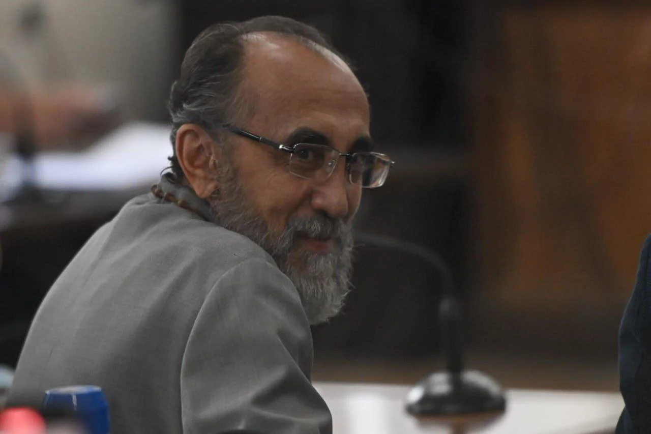 No Verdict Reached in Archbishop Ajapahyan's Case