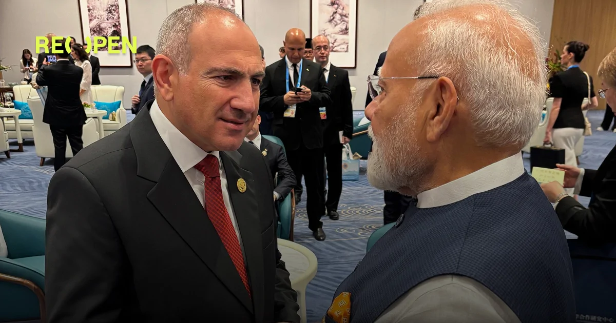 Modi Meets Pashinyan on Sidelines of SCO Summit in China