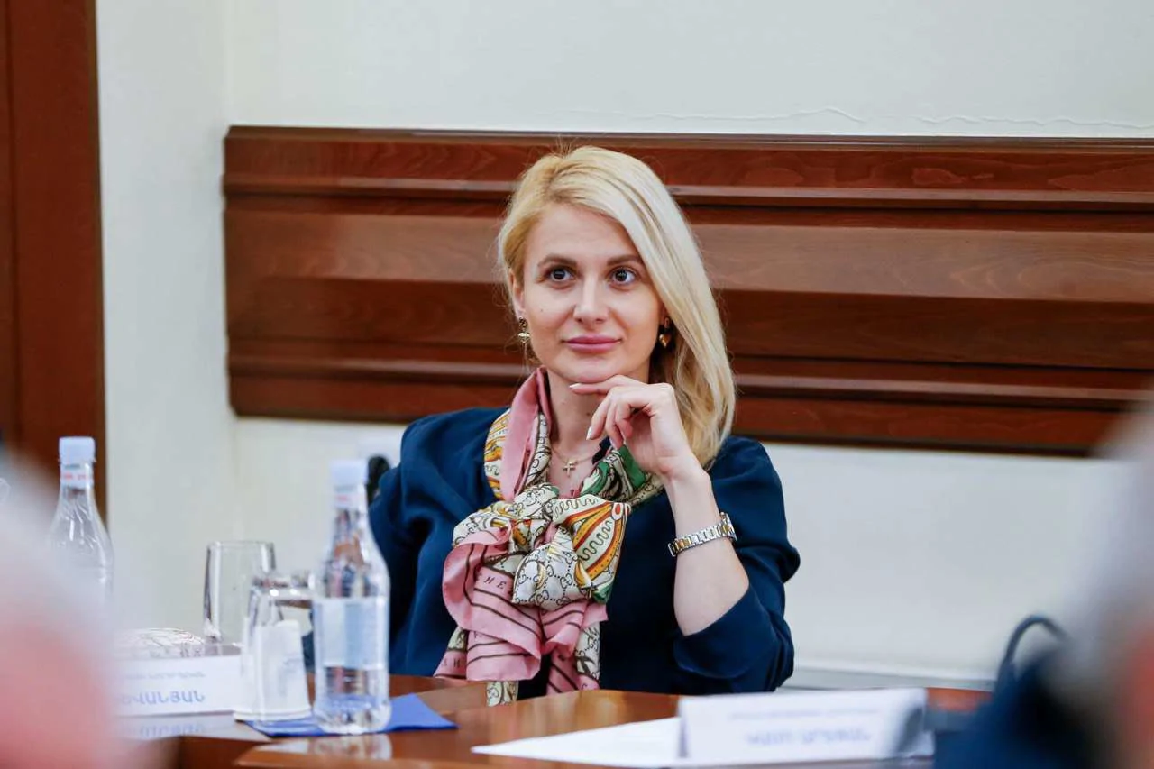 Cascade Complex Reconstruction Enters Practical Phase