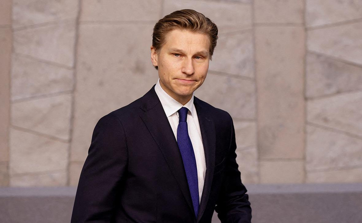 Finland Bans Real Estate Deals for Russians and Belarusians