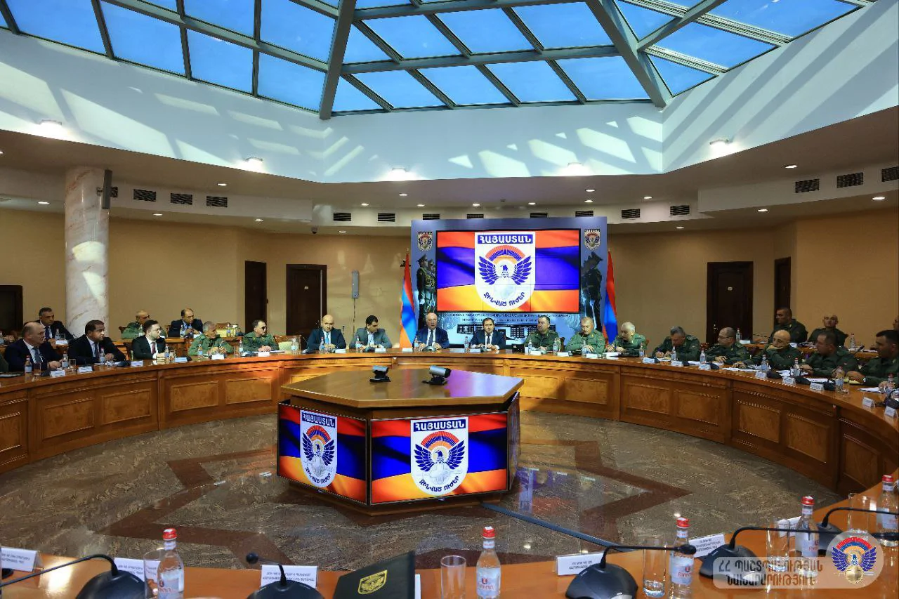 Մեկնարկել են ԶՈՒ ղեկավար կազմի օպերատիվ հավաքները