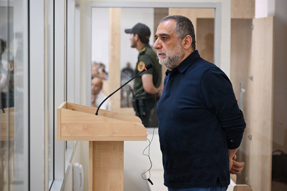 Բաքվում կայացել է Արցախի նախկին պետնախարար Ռուբեն Վարդանյանի հերթական «դատը» 