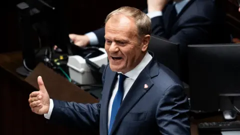 «Շշշշշ»․ Լեհաստանի վարչապետի ելույթը խորհրդարանում ընդհատել են