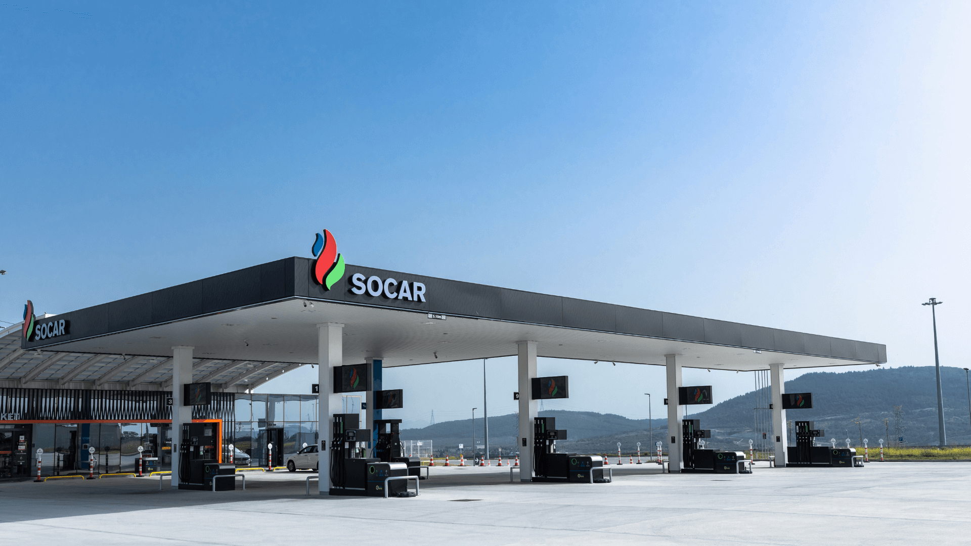 SOCAR и турецкая Cengiz хотят купить завод «Лукойла» в Болгарии