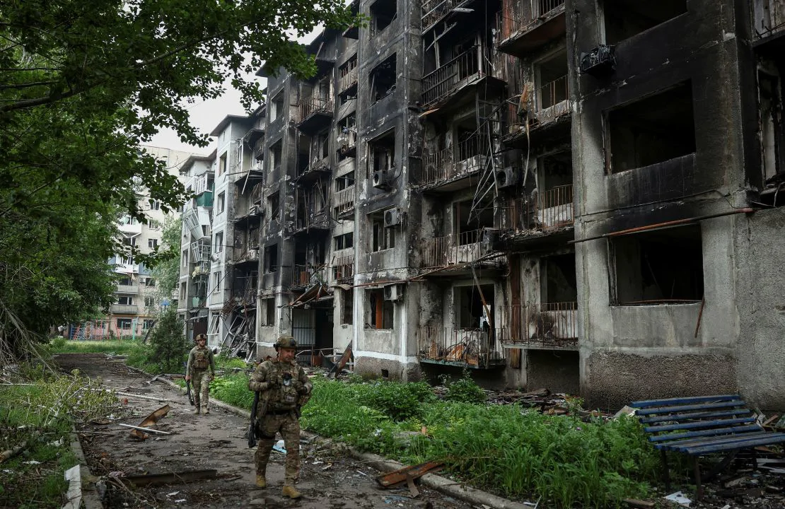 POLITICO: Europe Discusses Creating a Buffer Zone in Ukraine
