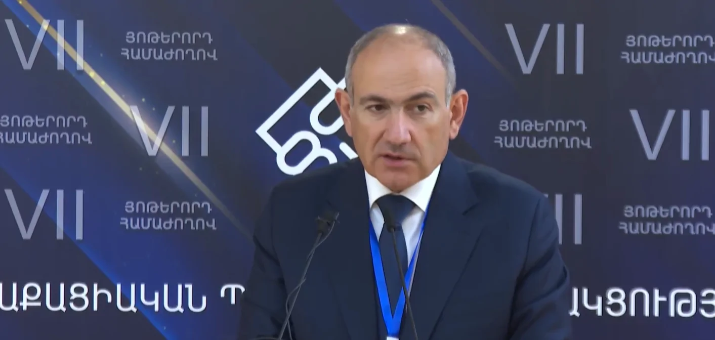 Пашинян анонсировал "духовную встречу"