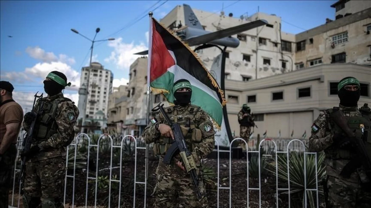  Israel Kills Senior Hamas Security Chief in Gaza Strike