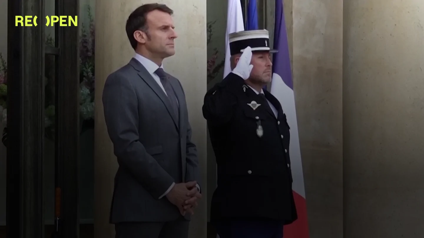 France at a Crossroads: Which Option Will Macron Choose?