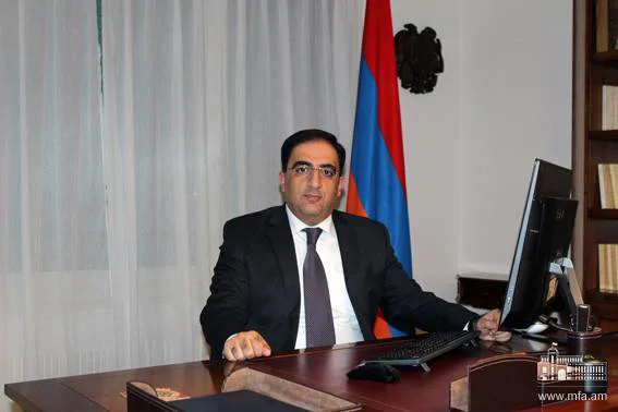 Armenia Expects Peace Treaty Signing in "Reasonable Timeframe"