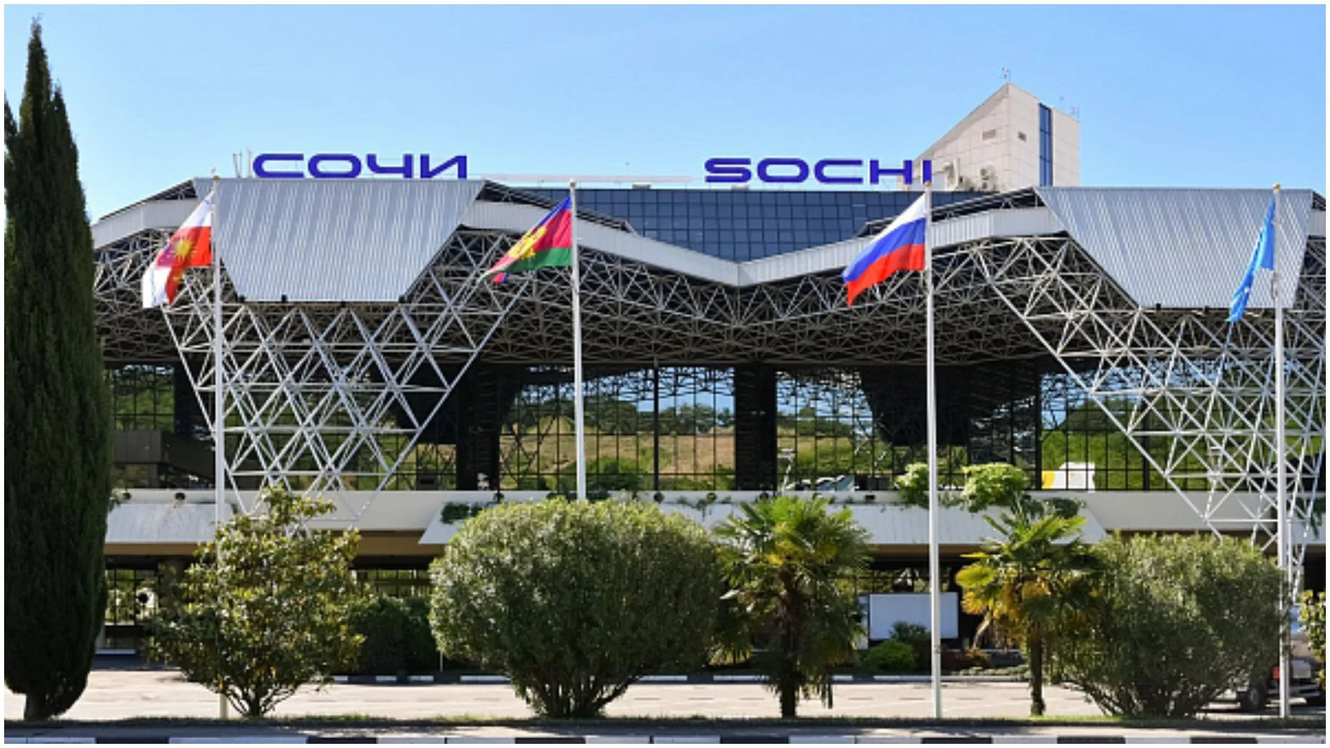 Սոչիի օդանավակայանում հետաձգվել են չվերթներ, այդ թվում՝ դեպի Երևան