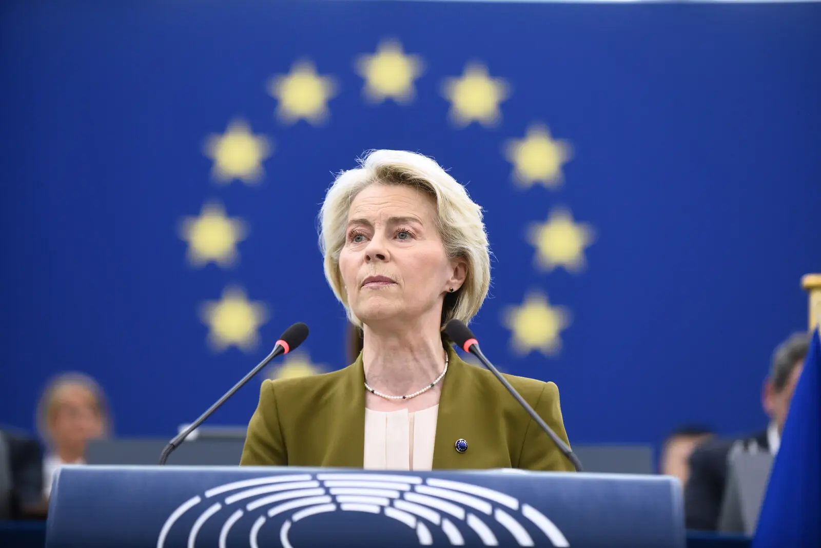 EU Unveils 19th Sanctions Package Targeting Russian Energy