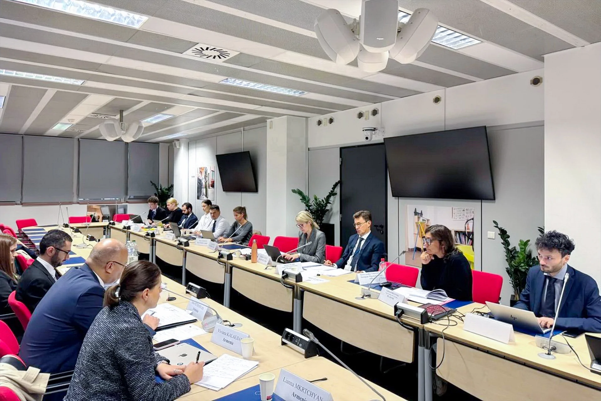 Armenia, EU Discuss Visa Liberalization and Readmission
