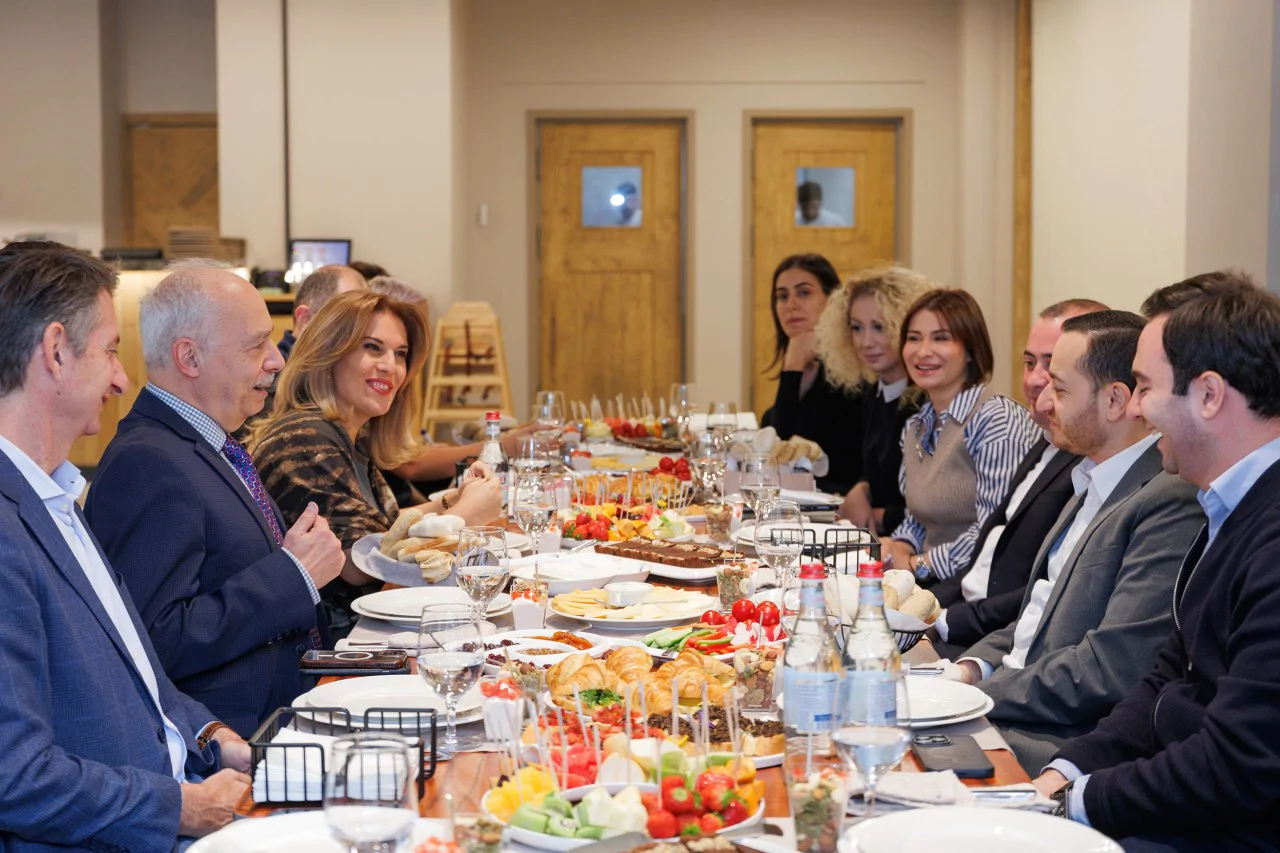 Глава Минпрома Армении встретился с техногигантами США