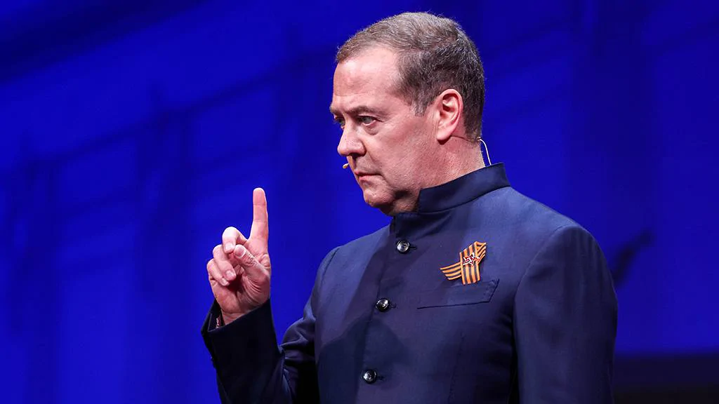 Մեդվեդև. Անօրինական միգրացիան ձեռնտու է ՌԴ թշնամիներին