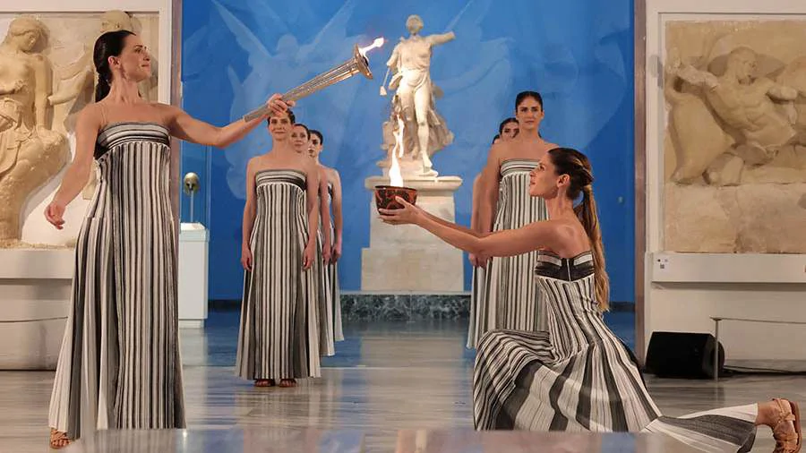 В Греции зажгли огонь Олимпийских игр 2026 года