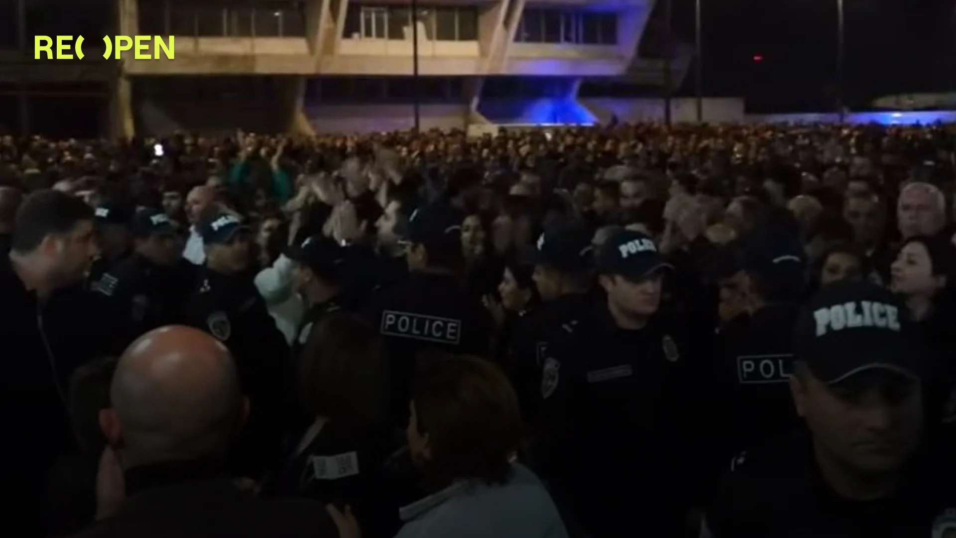 Ձերբակալվել է կաթողիկոսի եղբայրը. պատարագամարտը շարունակվում է