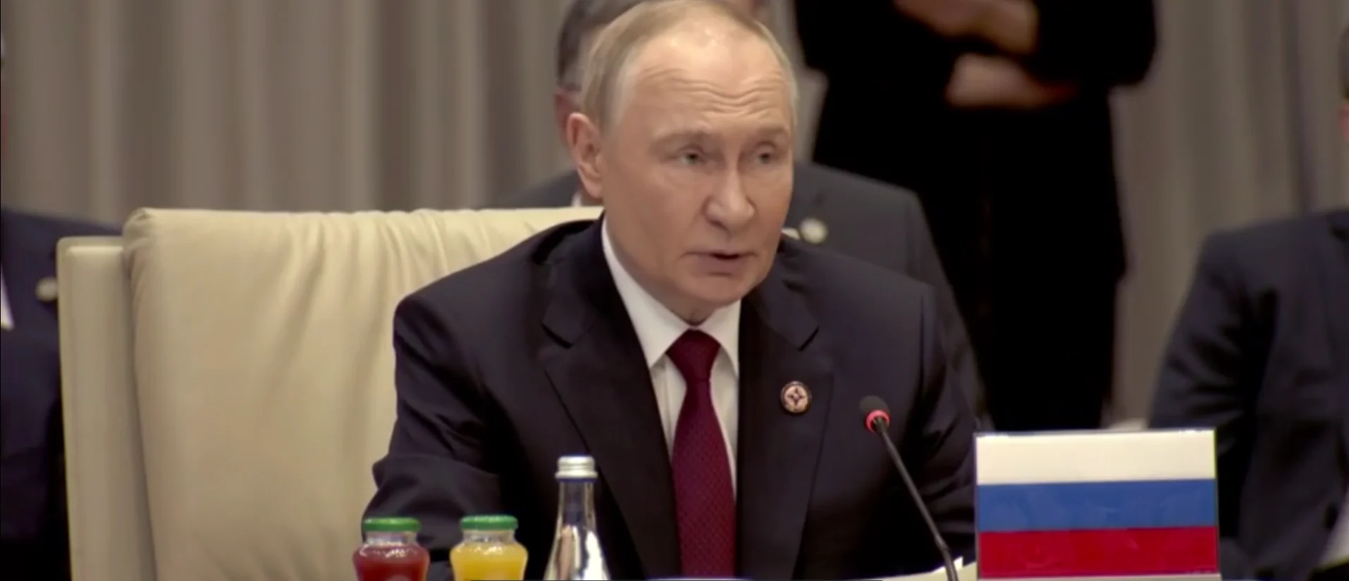 Путин предложил перевооружить ОДКБ российским оружием