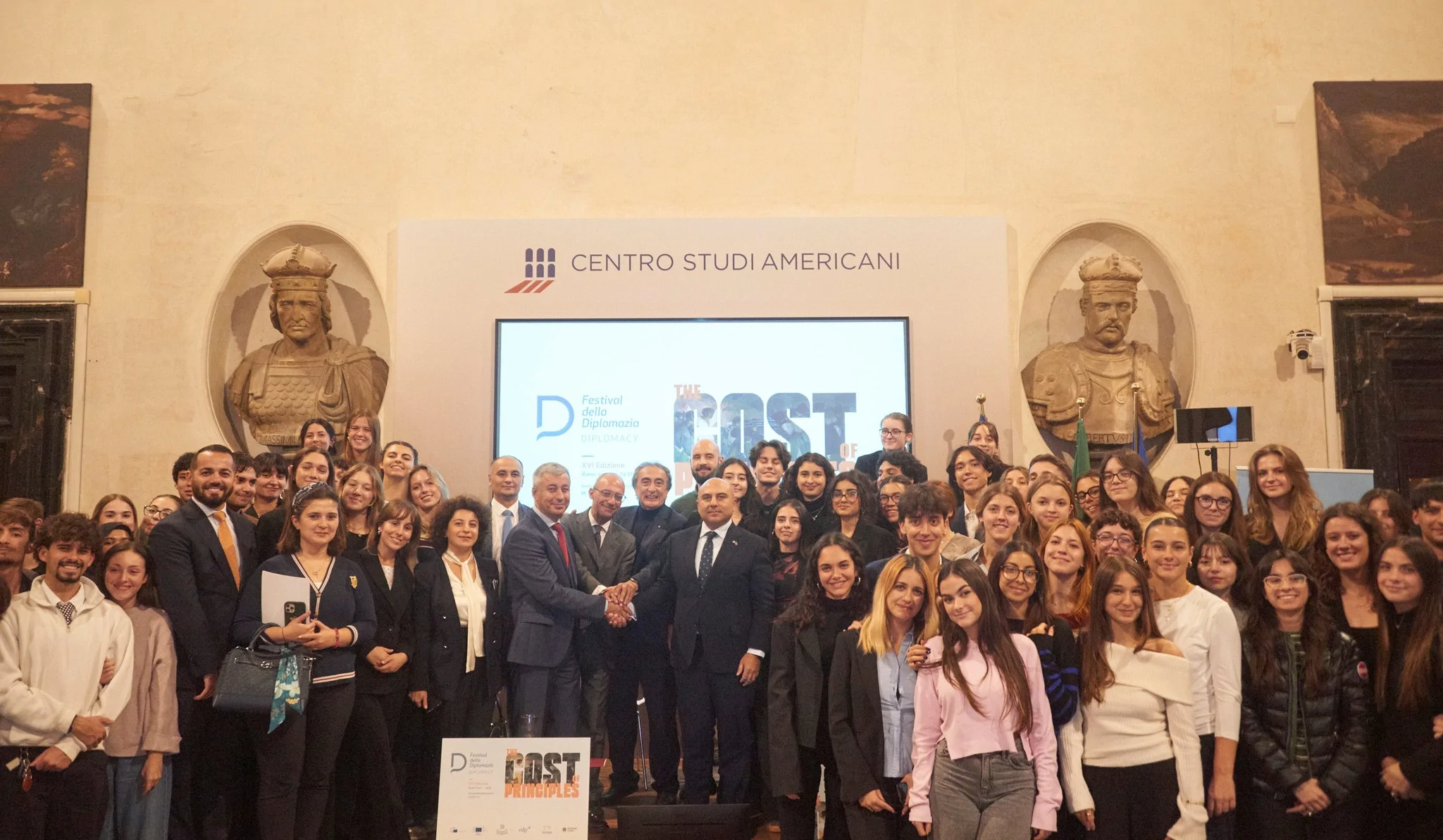 Հայաստանի և Ադրբեջանի դեսպանները Հռոմում քննարկել են խաղաղությունը