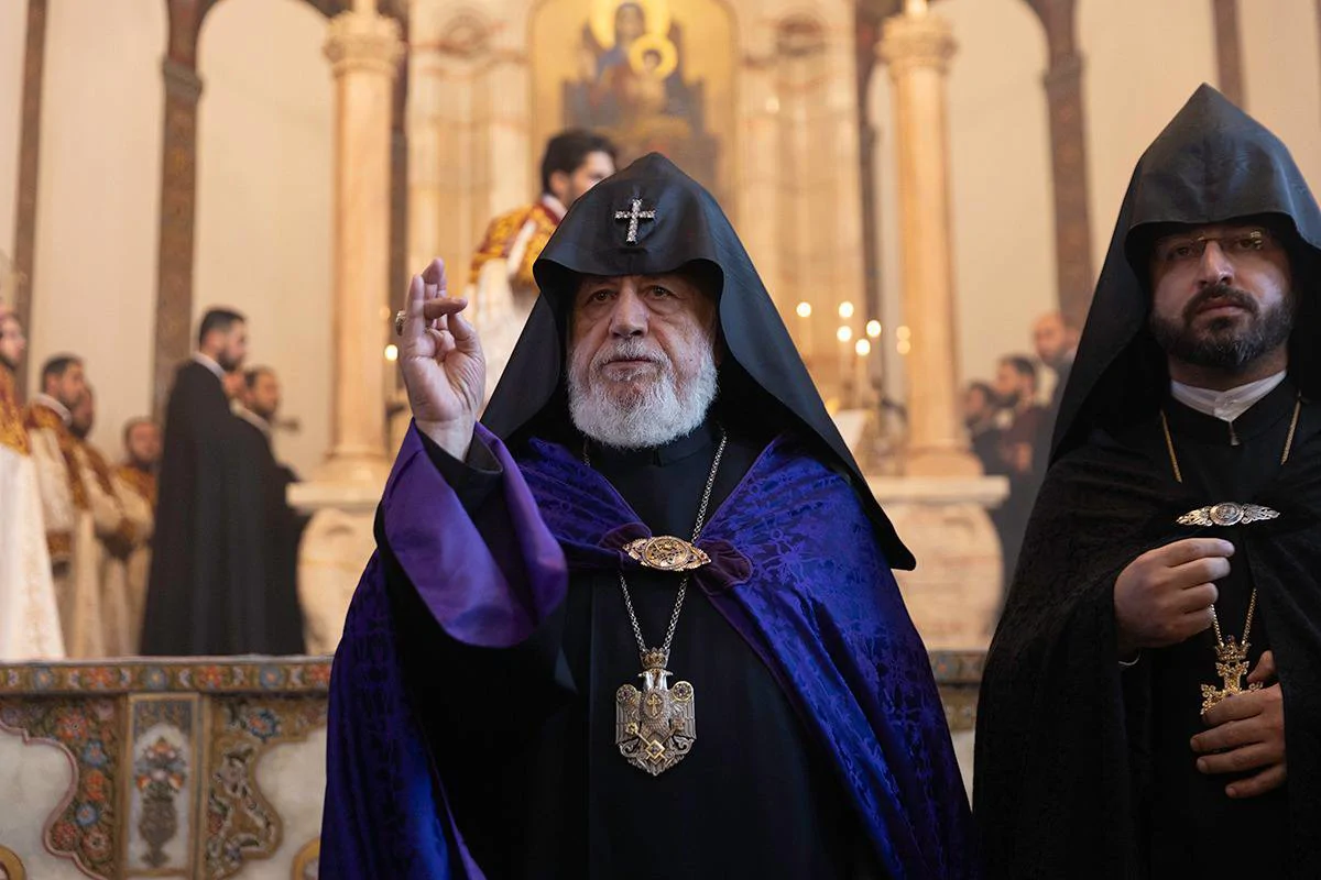 Ձերբակալվել են Ամենայն հայոց կաթողիկոսի եղբայրն ու եղբորորդին․ Քննչական կոմիտե