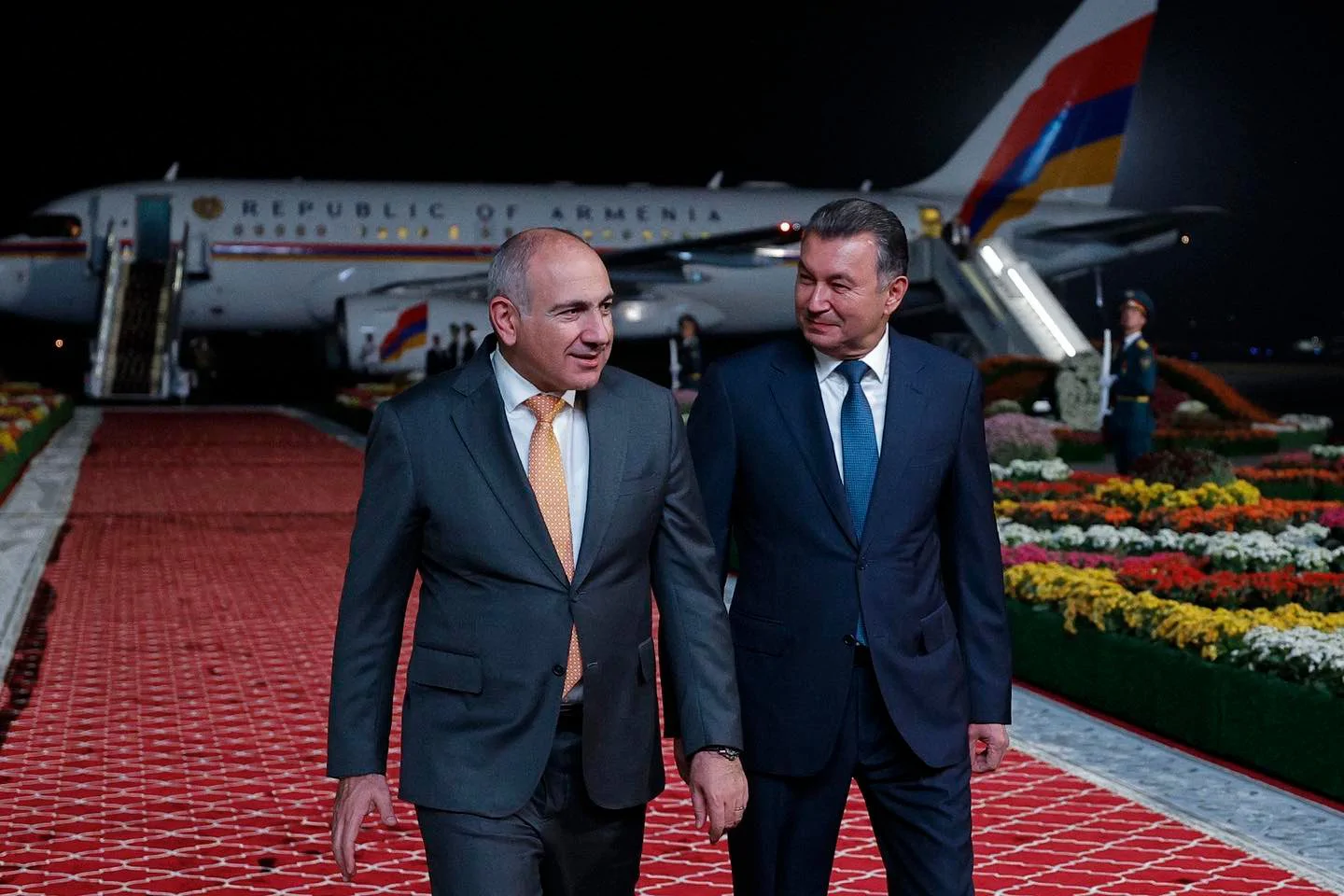 Pashinyan Arrives in Tajikistan for CIS Summit