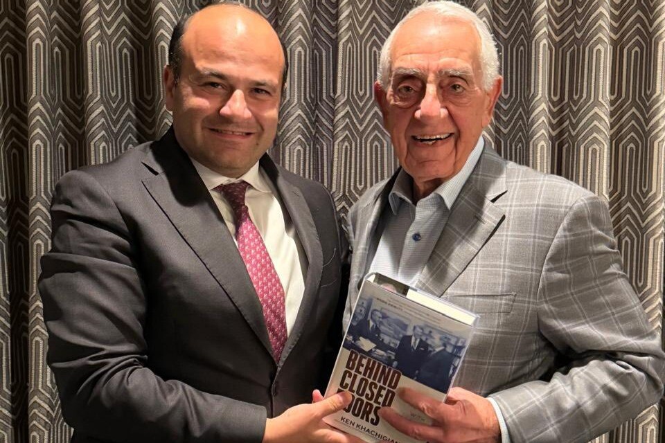 Armenian Ambassador Meets with Ken Khachigian