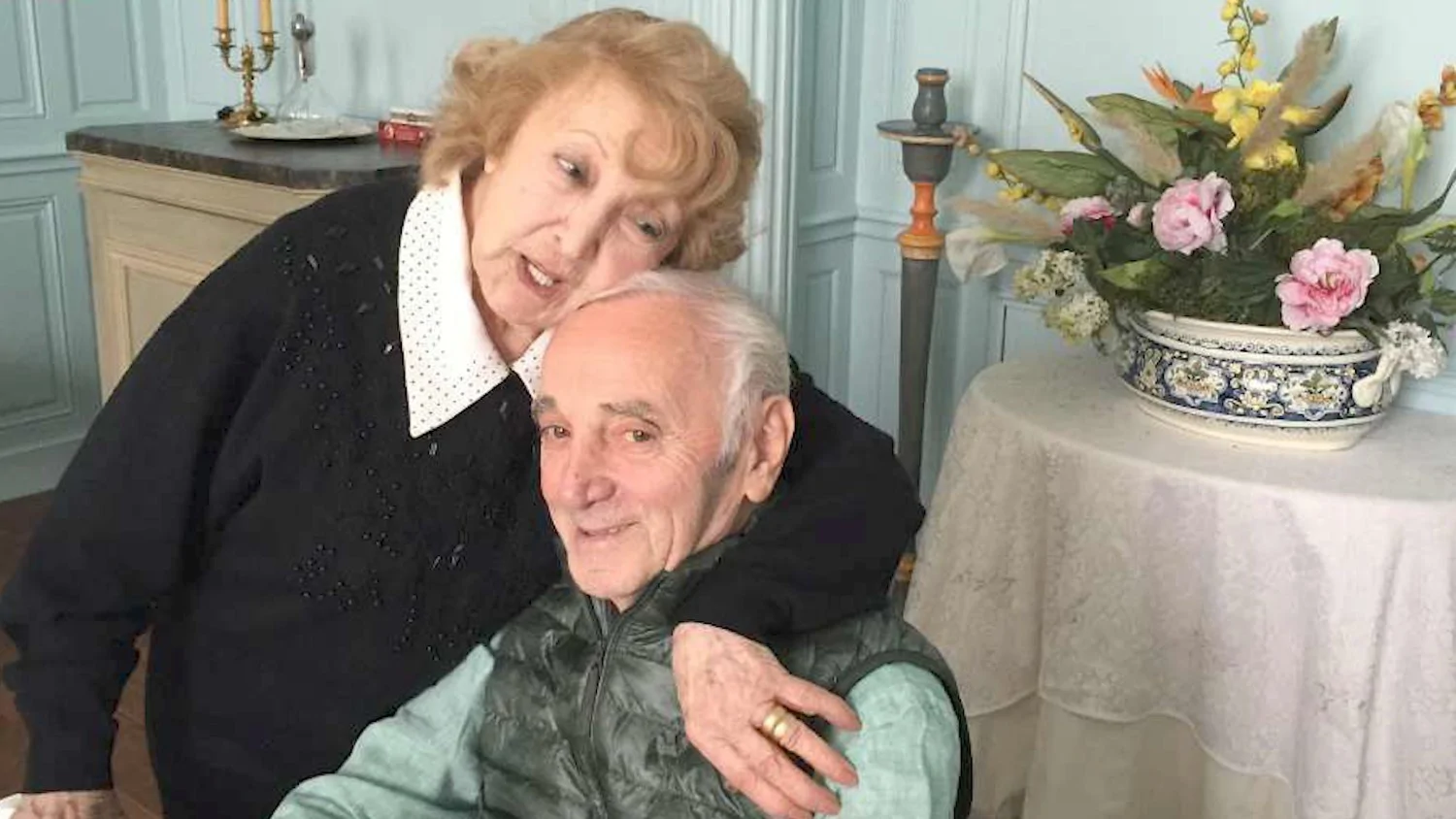 Умерла Аида Азнавур, сестра Шарля Азнавура