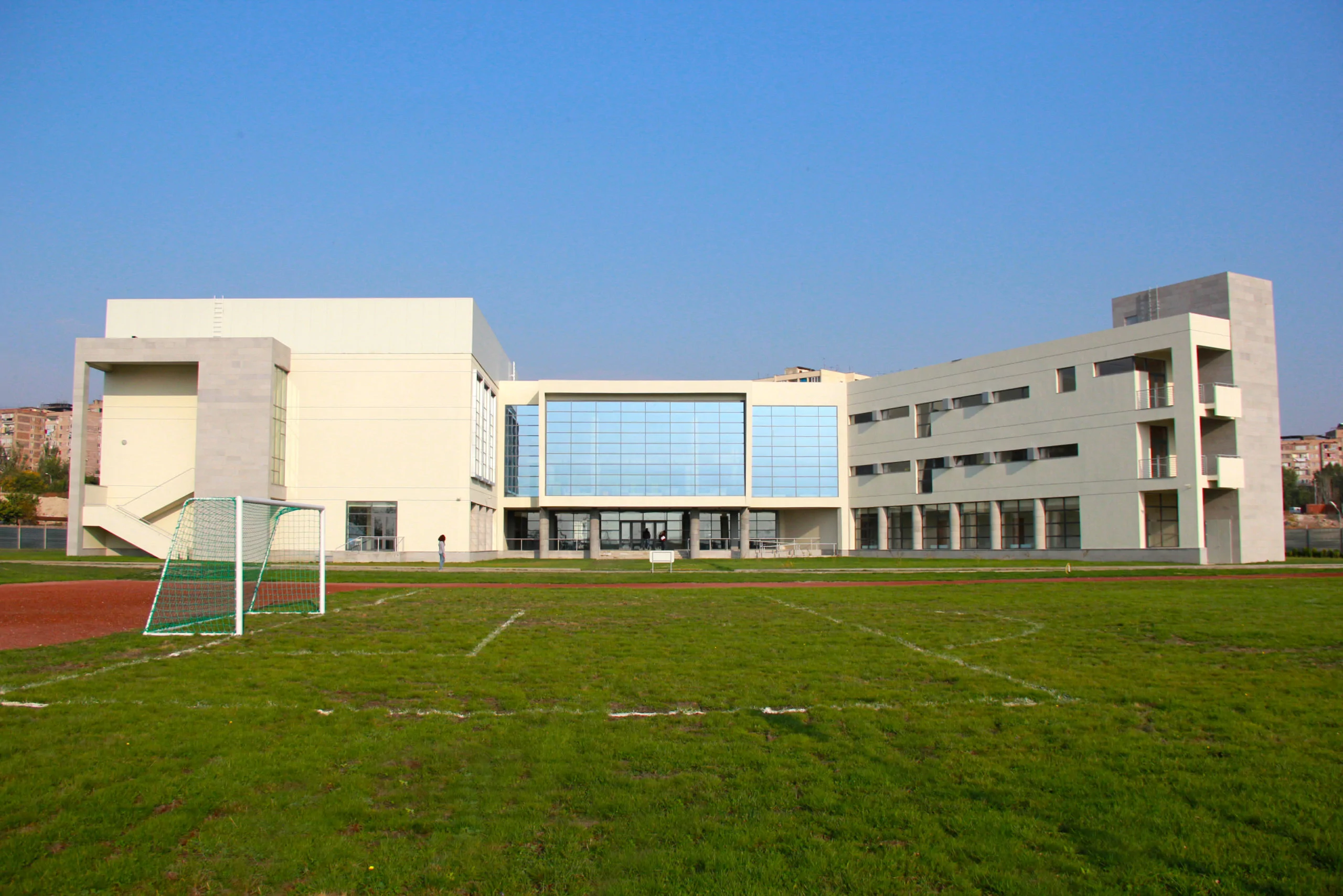 «Խորեն և Շուշանիկ Ավետիսյան» դպրոց-կրթահամալիրի օրինակով կրթօջախ՝ Վարդենիսում