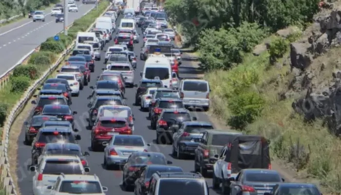 Երևանում կարող են լինել «դժվար լուծումներ»․ Փաշինյանը՝ խցանումների մասին