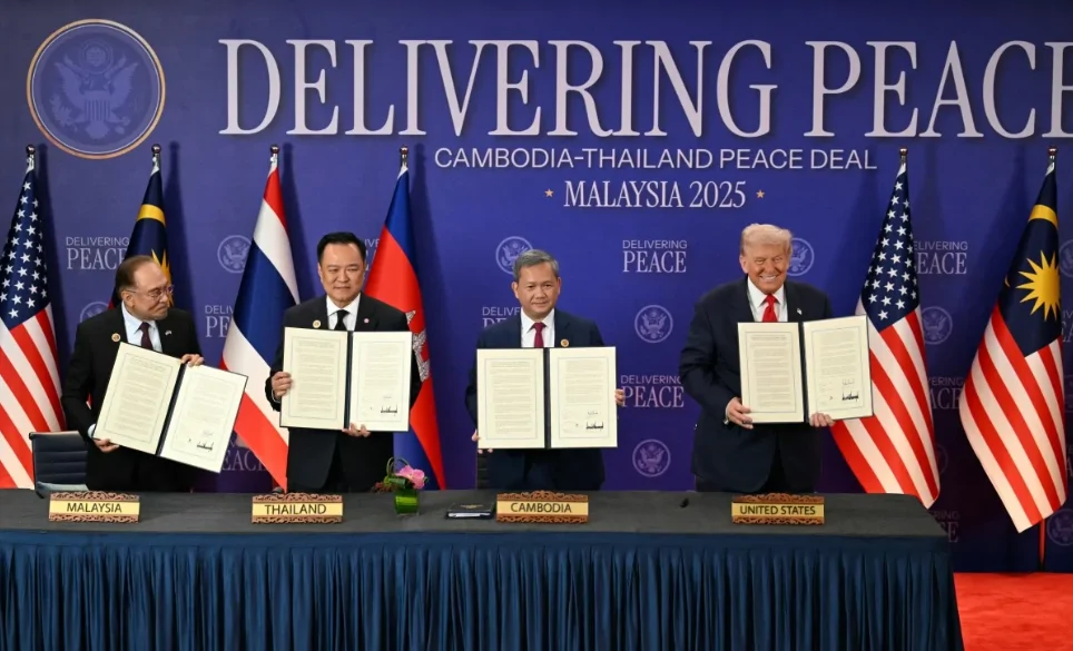 Thailand, Cambodia Sign Peace Deal with Trump in Attendance