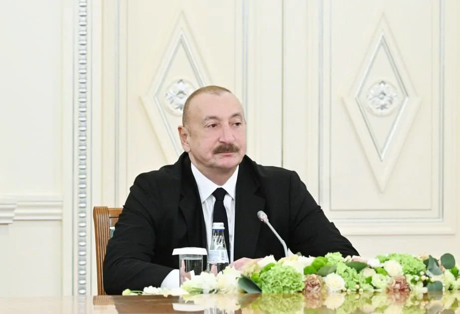 Алиев снял ограничения на транзит товаров в Армению